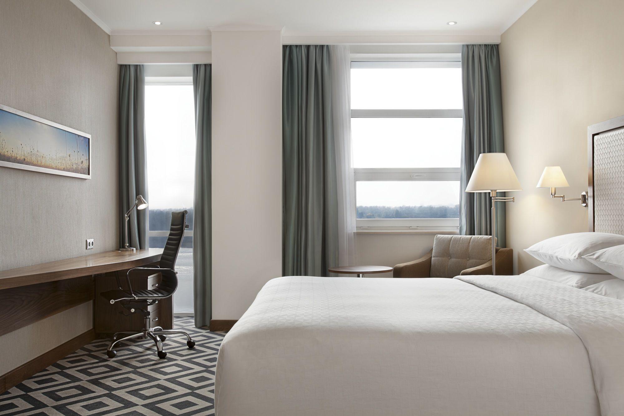 Khortitsa Palace Hotel Zaporizhia Extérieur photo