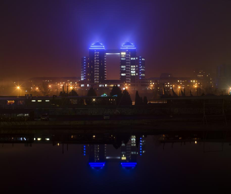 Khortitsa Palace Hotel Zaporizhia Extérieur photo