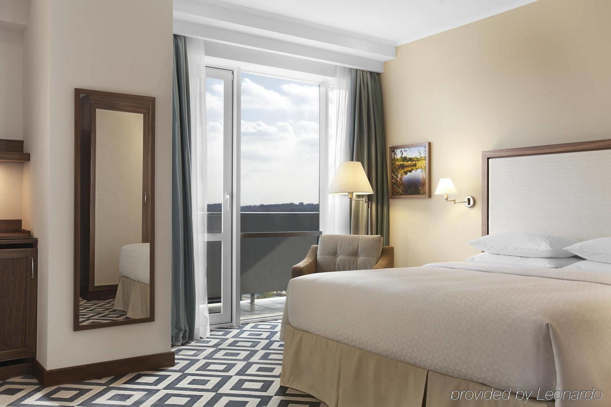 Khortitsa Palace Hotel Zaporizhia Extérieur photo