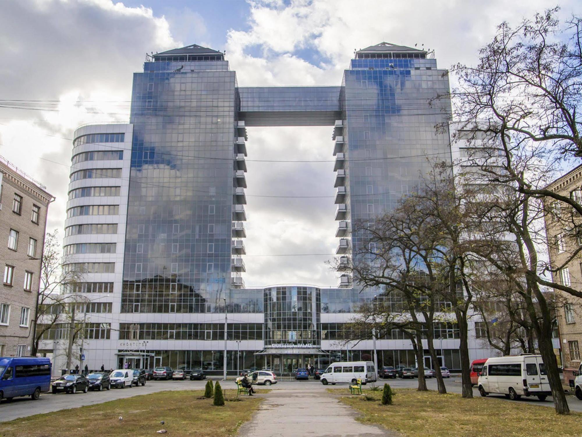 Khortitsa Palace Hotel Zaporizhia Extérieur photo